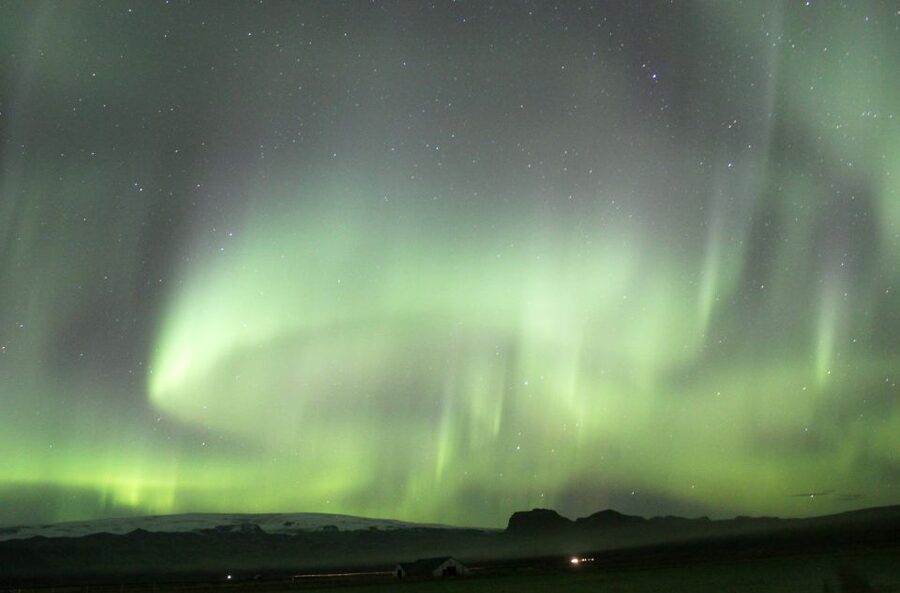 From Reykjavik: Northern Lights Hunt Super Jeep Tour - What can make the night especially good