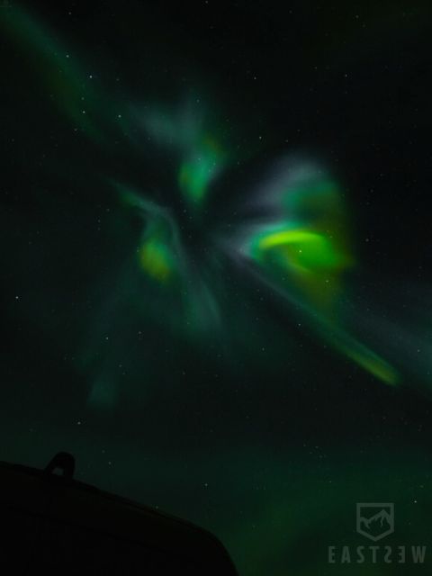 From Reykjavik: Northern Lights Tour with Hot Cocoa & Photos - Who should book this four-hour outing