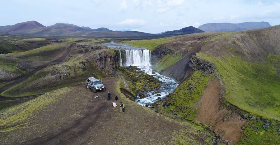 From Reykjavik: Private Landmannalaugar & Hekla Jeep Tour - Landmannalaugar: choose a hike or a hot pool