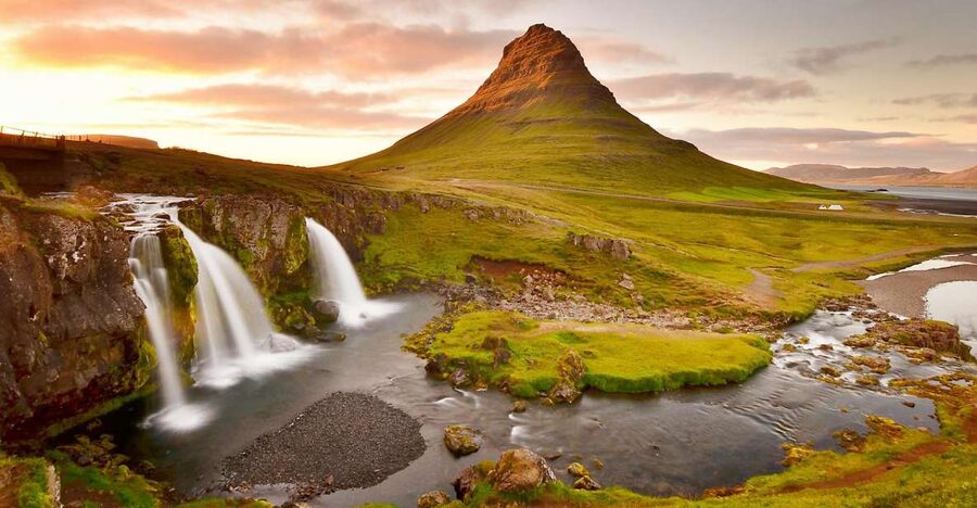 From Reykjavik: Snaefellsnes National Park - Small Group - Borgarnes and Gerðuberg: an easy start with unusual rock