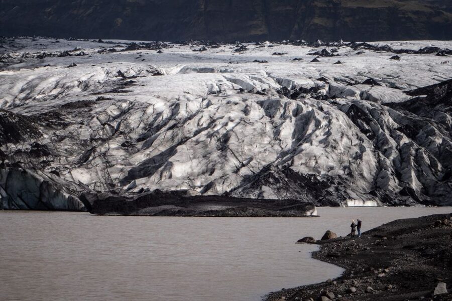 From Reykjavík: South Coast Highlights Day Tour - Seljalandsfoss and the possible walk behind the falls