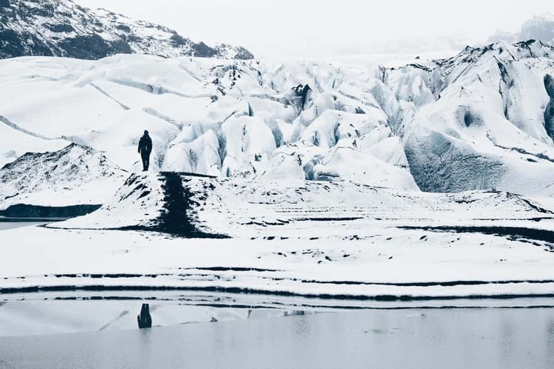 From Reykjavik: South Coast & Sky Lagoon Small-Group Tour - Skógafoss and the 370-step decision