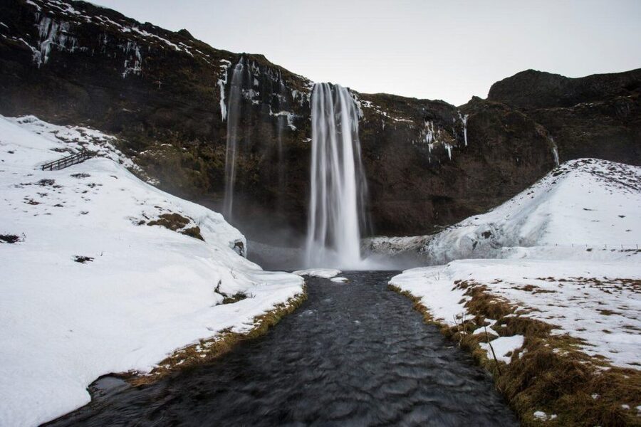 From Reykjavik: South Coast Tour & DC-3 Plane Wreck - Reynisfjara, black sand and real wave danger