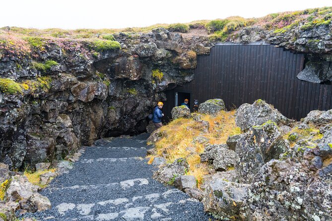From Reykjavík: The Lava Tunnel tour with Round-trip Transfer - Who should book this cave tour?