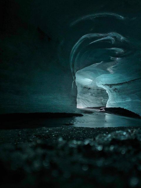 From Vik: Myrdalsjokull glacier and Katla Ice Cave Tour - The super jeep ride from Vík to the glacier