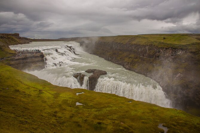 Full Day Golden Circle - Guided Tour - Geysir: watch Strokkur do the work