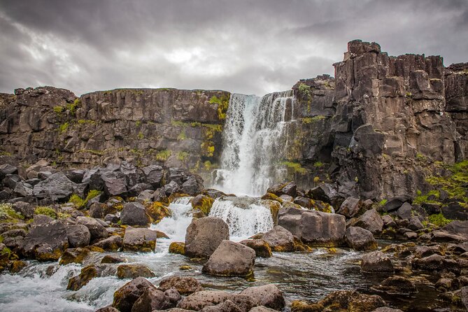 Full Day Golden Circle - Guided Tour - Thingvellir: Iceland’s parliament and tectonic rift