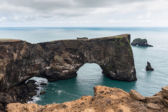 Full-Day Private Tour to Explore South Coast of Iceland - The guide can make the difference