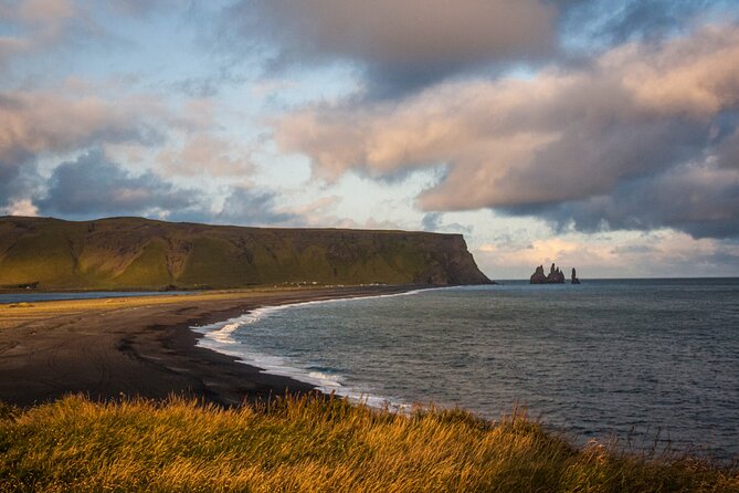 Full Day South Coast to Vík - Guided Tour - What the 10-hour day feels like