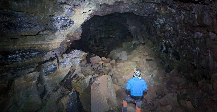 Geological Lava Tunnel Adventure - Arnarker Cave - Entering the 500-meter lava tunnel