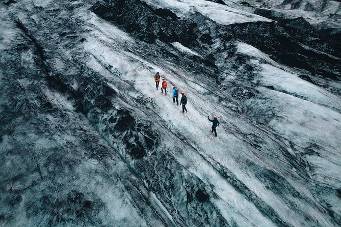 Glacier Adventure at Sólheimajökull Private Tour - The 20-minute walk to the glacier