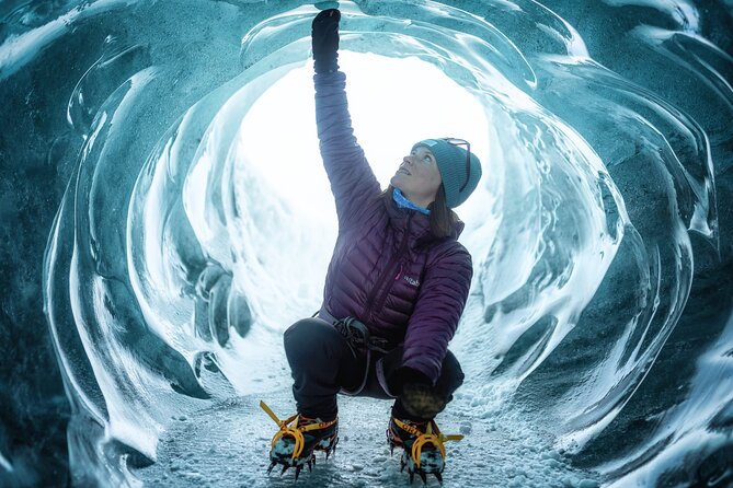 Glacier and Ice Cave Private Photoshoot - 15 Shot Photo Package - Clothing, safety, and what to bring