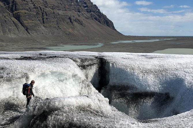 Glacier Hike: Summer Treasure - Glacier Discovery - Why a small group makes a difference