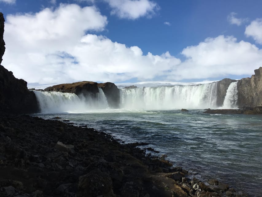 Godafoss Waterfall Short Day Tour from Akureyri Port - Meeting your guide at Akureyri Port