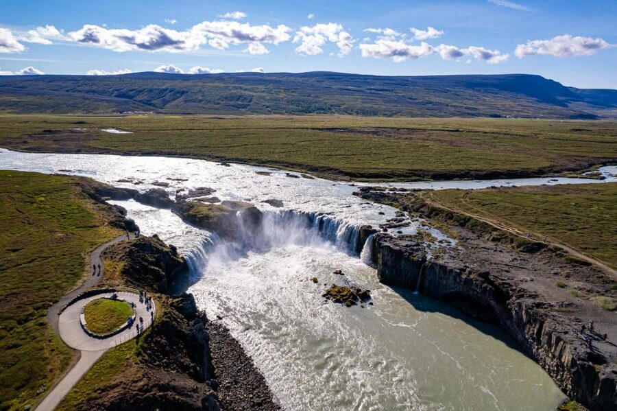 Goðafoss Waterfall Tour from Akureyri Port - Guide quality is a major part of the value