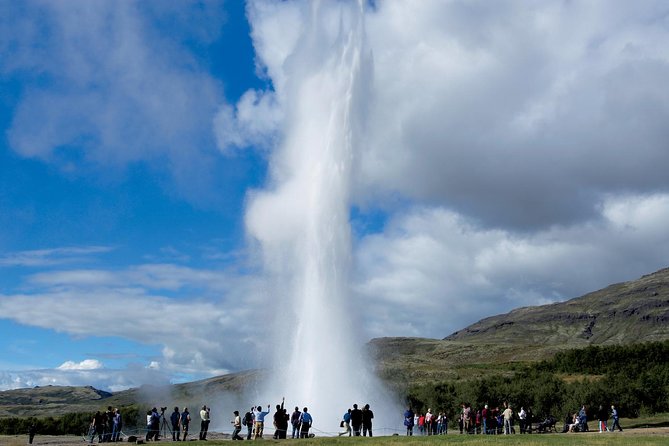 Golden Circle and Fontana Geothermal Spa Day Trip from Reykjavik - Gullfoss: the waterfall that earns its place