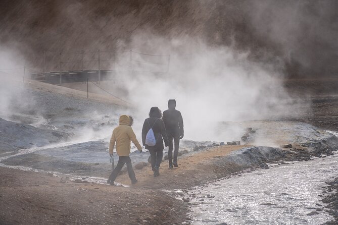 Golden Circle and Kerlingarfjöll Private Tour - Gullfoss: Iceland’s waterfall in two dramatic drops