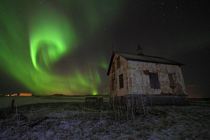 Golden Circle and Northern Lights Superjeep Tour from Reykjavik - Who should book this tour?