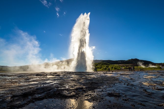 Golden Circle and Sky Lagoon Geothermal Spa Tour from Reykjavik - Sky Lagoon: a calm finish after a cold day