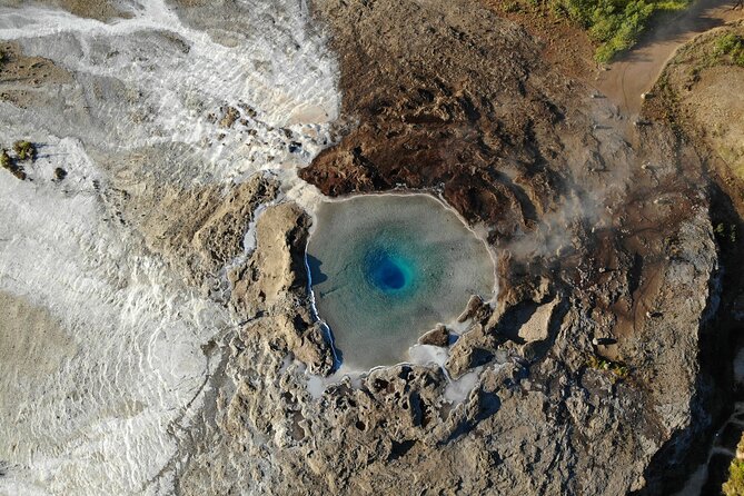 Golden Circle, Glacier & Northern Lights/Midnight sun / guided private tour - Timing, weather, and what to wear