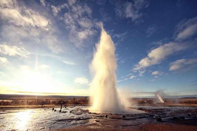 Golden Circle & Kerið Day Tour by Minibus from Reykjavik - Kerið brings color to a volcanic crater