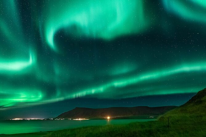 Golden Circle & Northern Lights Tour from Reykjavik - The two-hour reset before the aurora hunt