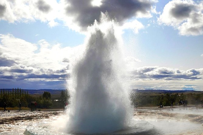 Golden Circle & Secret Lagoon Luxury Private Tour in a new luxury Mercedes Benz - Þingvellir: where tectonic plates meet Icelandic democracy
