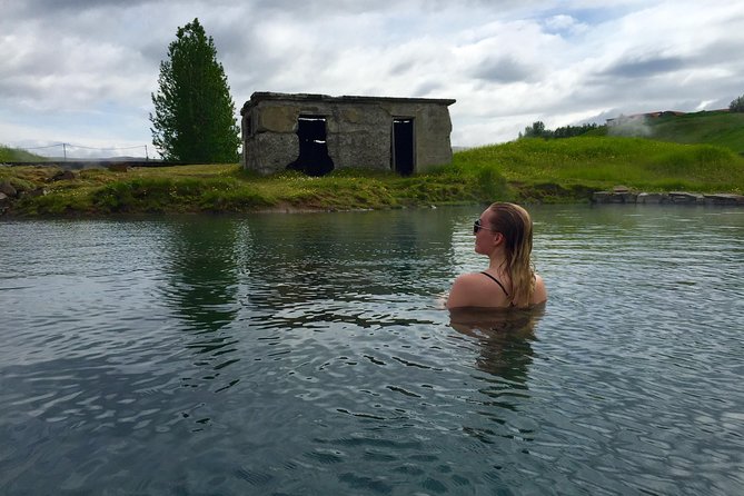Golden Circle & Secret Lagoon Small-Group Day Tour from Reykjavik - Geysir and Strokkur: the reliable burst of hot water