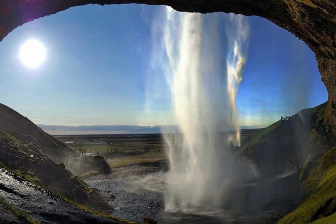 Golden Circle & South Coast. Private Day Tour - Seljalandsfoss: bring clothes for the spray