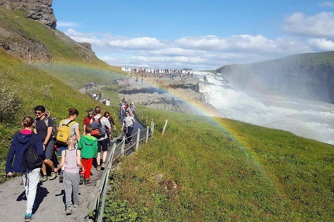 Golden Circle & South Coast. Private Day Tour - Skogafoss: a final wall of water