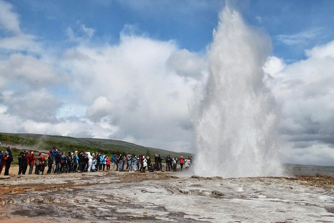Golden Circle & South Coast. Private Day Tour - Haukadalur and Strokkur: a reliable geothermal show