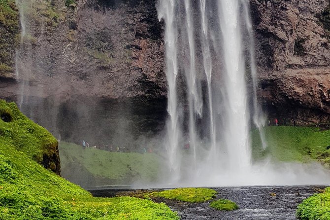 Golden Circle & South Coast Tour - Skógafoss and the South Coast turn