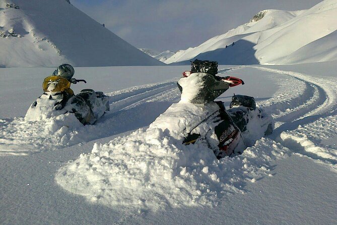 Golden Circle Super Jeep Adventure with Snowmobiling on Glacier - One hour snowmobiling on Langjökull