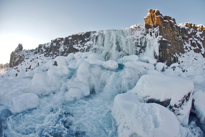 Golden Circle with extra G - Strokkur, Iceland’s dependable burst of steam