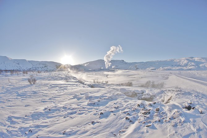 Golden Circle with extra G - Öxarárfoss and the meeting of continental plates