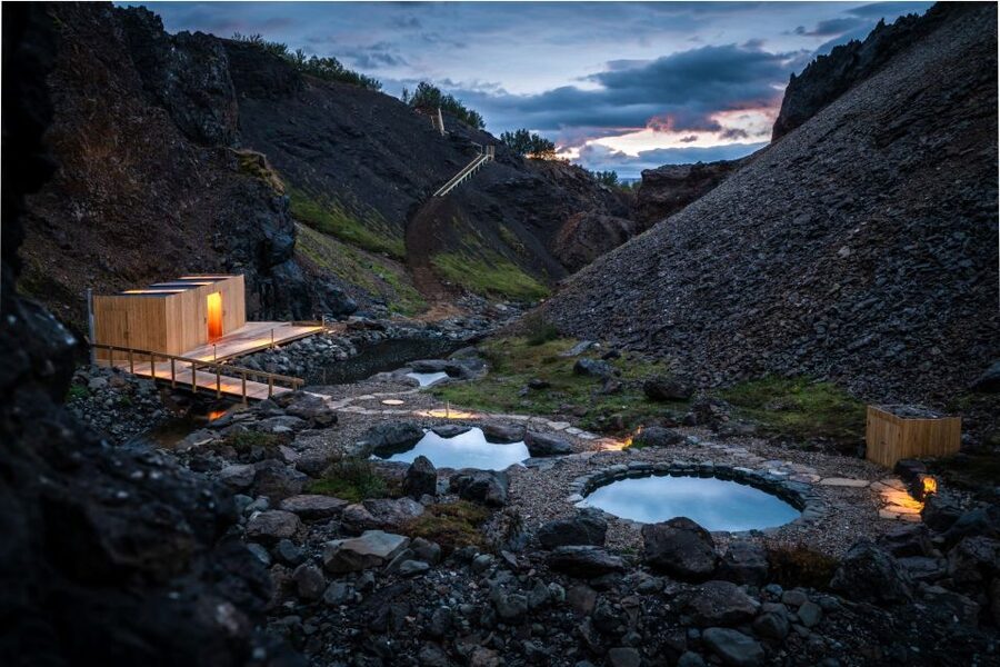 Husafell: Canyon Baths Soak with Short Highlands Hike - From Húsafell to Hringsgil Canyon in 12 minutes