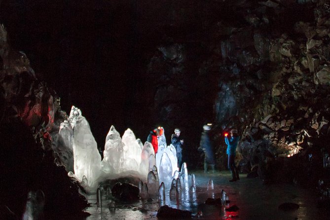 Ice Cave Lofthellir exploration - A permafrost Cave inside a magma tunnel. - Entering Lofthellir, where ice replaces pavement