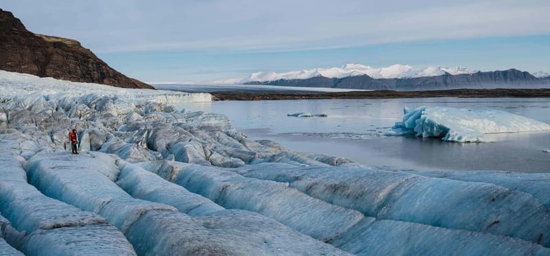 Iceberg Boat Tour, Glacier Hike & Jeep Adventure - Cruising Through Fjallsarlon’s Icebergs
