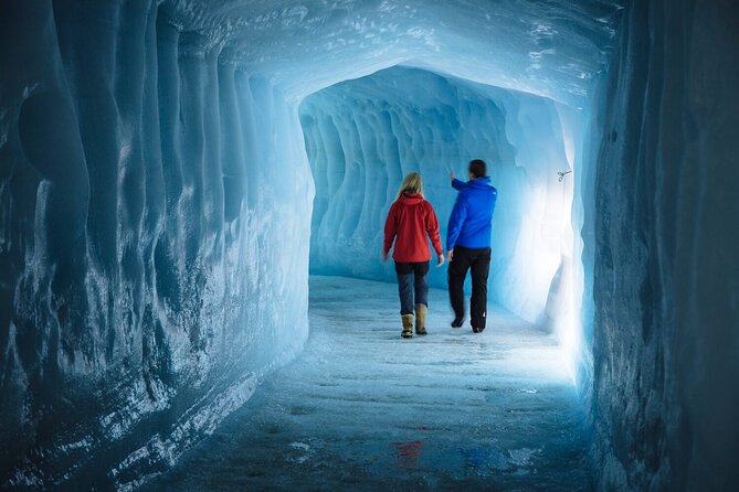 Into the Glacier Combo: Snowmobiling + Langjökull Ice Cave - Why the small group size matters