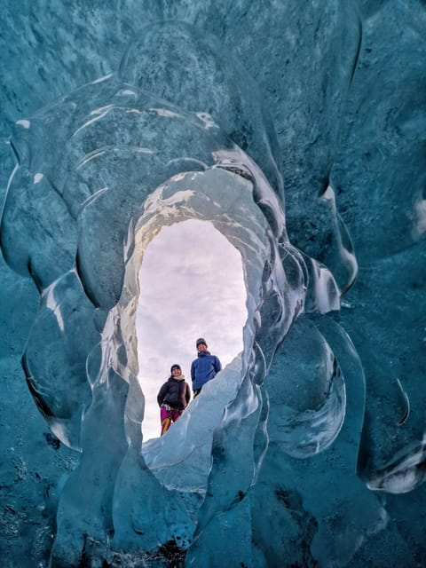 Jökulsárlón: Blue Ice Cave Tour and Glacier Walk - What $242 buys you
