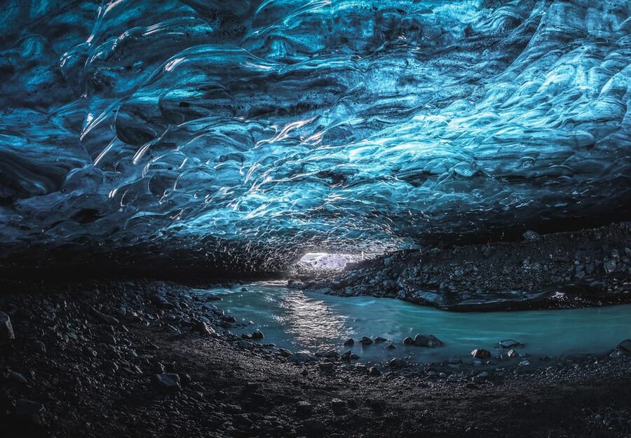 Jökulsárlón: Crystal Ice Cave Super Jeep Tour - Clothing and physical demands