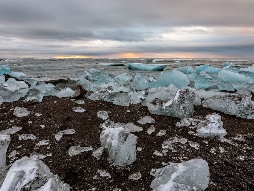 Jökulsárlón Floating Glacier & Diamond Beach Day Tour - Key points at a glance