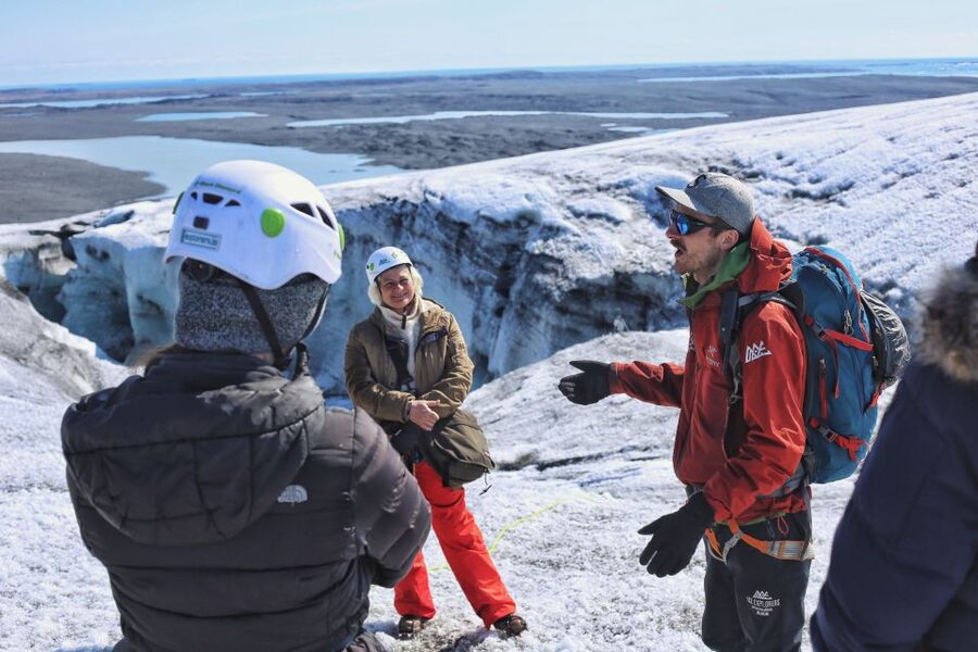 Jökulsárlón: Vatnajökull Glacier Guided Hiking Tour - Breiðamerkurjökull gives you real ice underfoot