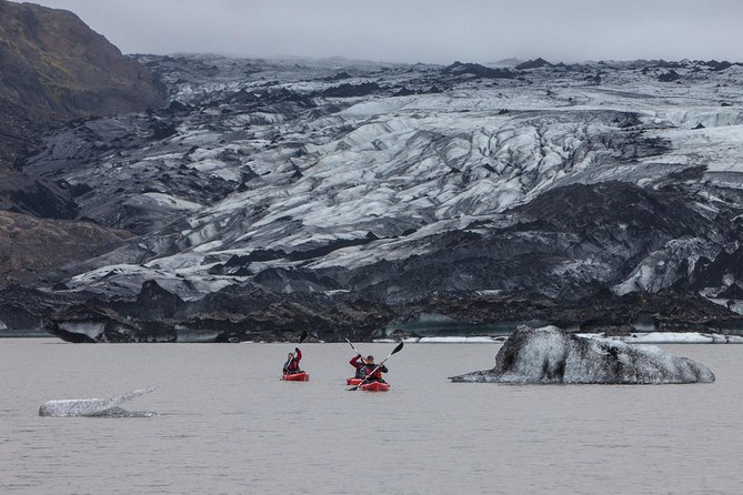 Kayaking on the Sólheimajökull Glacier Lagoon - Guides who shape the day
