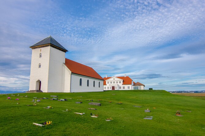 Keflavik International Airport Private Transfer - The human side of the service