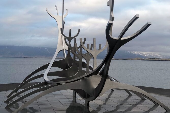 Keflavik International Airport Private Transfer To/From Reykjavik - Luggage limits need serious attention