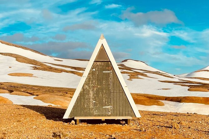 Kerlingarfjöll Day Hike from Reykjavik - Hveradalir brings the heat