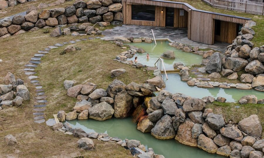 Kerlingarfjöll: Highland Baths Admission - Who will enjoy this most?