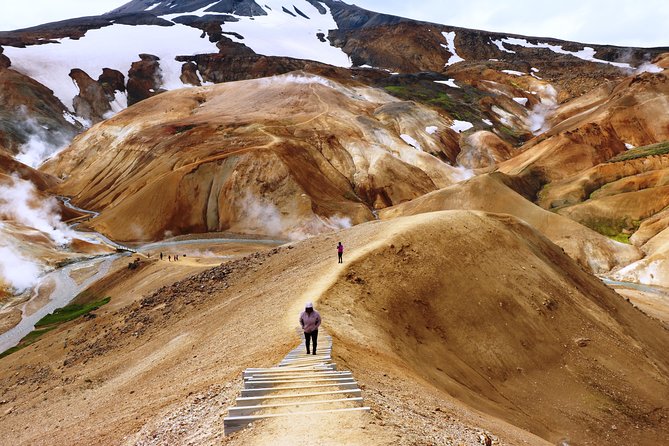 Kerlingarfjöll Highlands Day Tour in a 4X4 from Akureyri - What the $535.83 price really buys