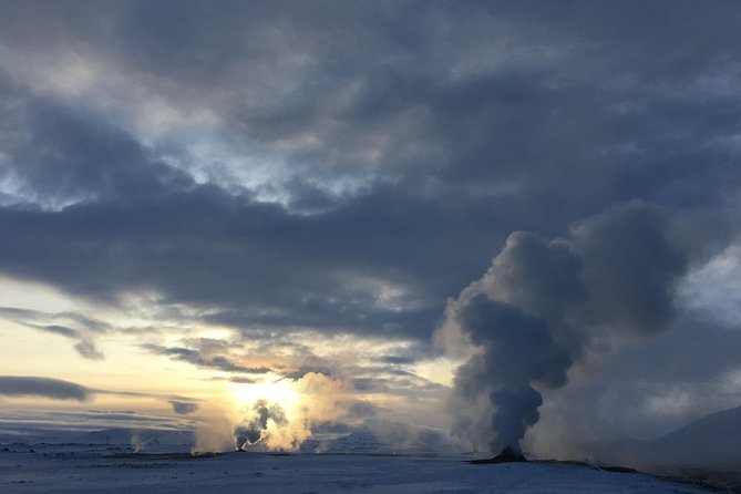 Lake Myvatn and Godafoss Waterfall Day Tour from Akureyri - Godafoss: a powerful first stop